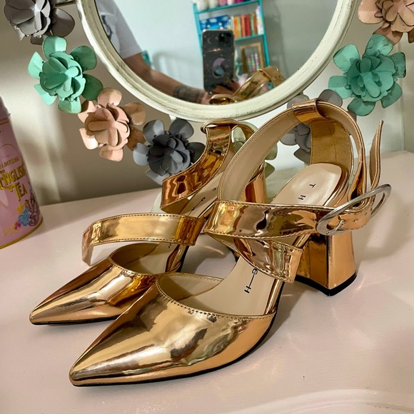 ASOS pointy metallic heels - Picture 2 of 2